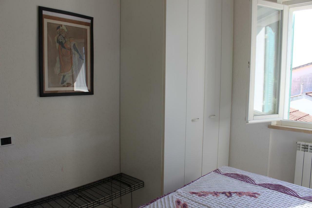 Bilo Frank - Delizioso Bilocale Con Terrazzo Vista Mare Apartment Numana Bagian luar foto
